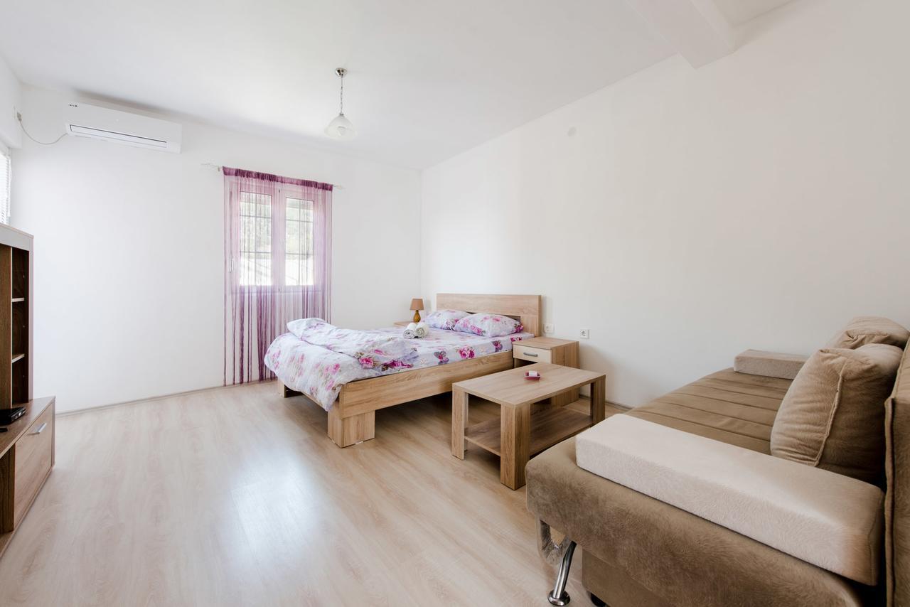 Guest House Vukmarkovic 수토모레 외부 사진